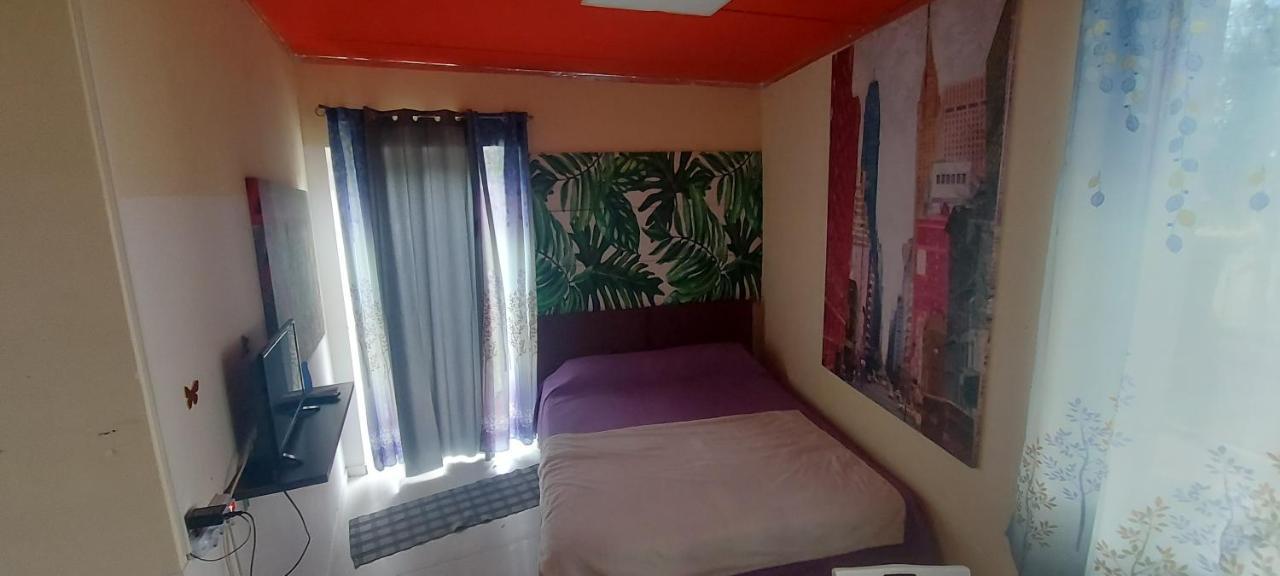 Stanza In Villa Con Giardino Con Box Doccia Idromassaggio Rent A Car Aci Bonaccorsi Екстериор снимка